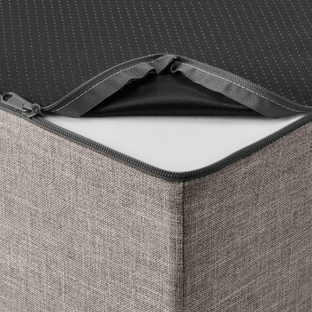 4-Step Non-Slip Grey Dog Steps R6330